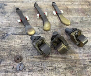 真鍮パーツ磨き　